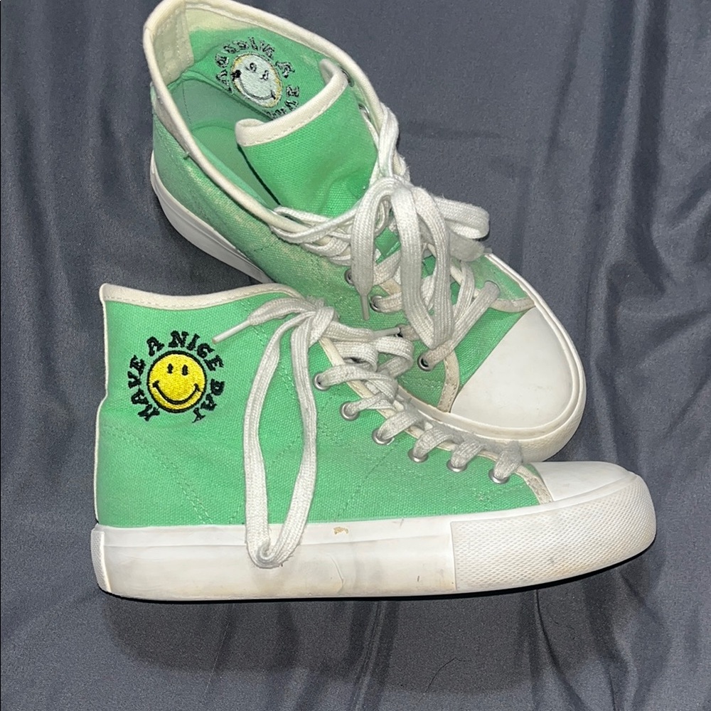 American Eagle Outfitters Green and White Sneakers